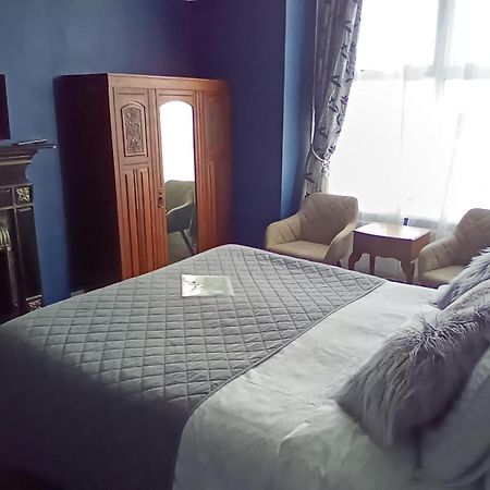 Pendrin Guest House 廷塔杰尔 客房 照片